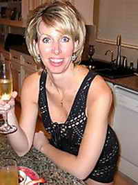 a sexy wife from Mount Airy, North Carolina